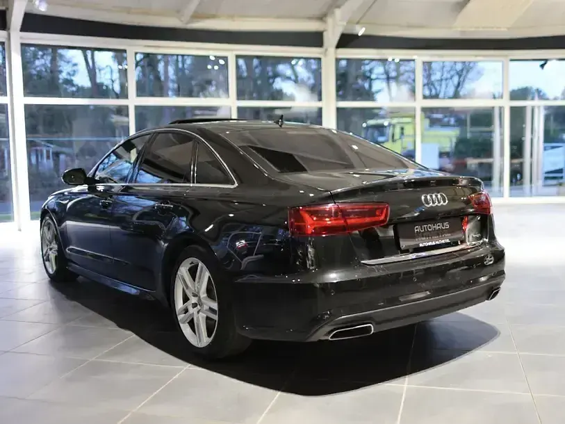 Używany Audi A6 Ambiente 272 KM (200 kW) 2017 Czarny Sedan/Limuzyna