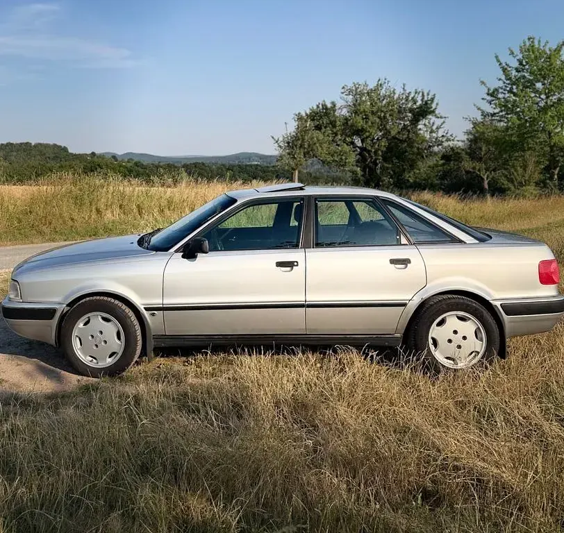 Gebraucht Audi 80 90 PS (66 kW) 1991 Grau Limousine