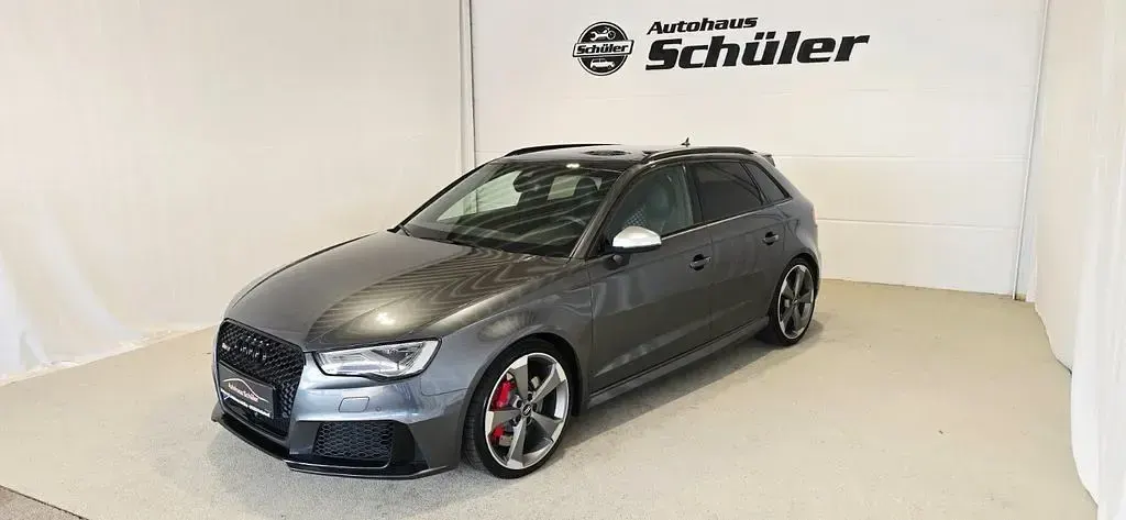 Gebraucht Audi RS3 Sportback Sport 367 PS (269 kW) 2015 Grau Kleinwagen