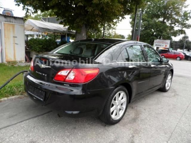 Gebraucht Chrysler Sebring 186 PS (136 kW) 2010 Schwarz metallic Limousine