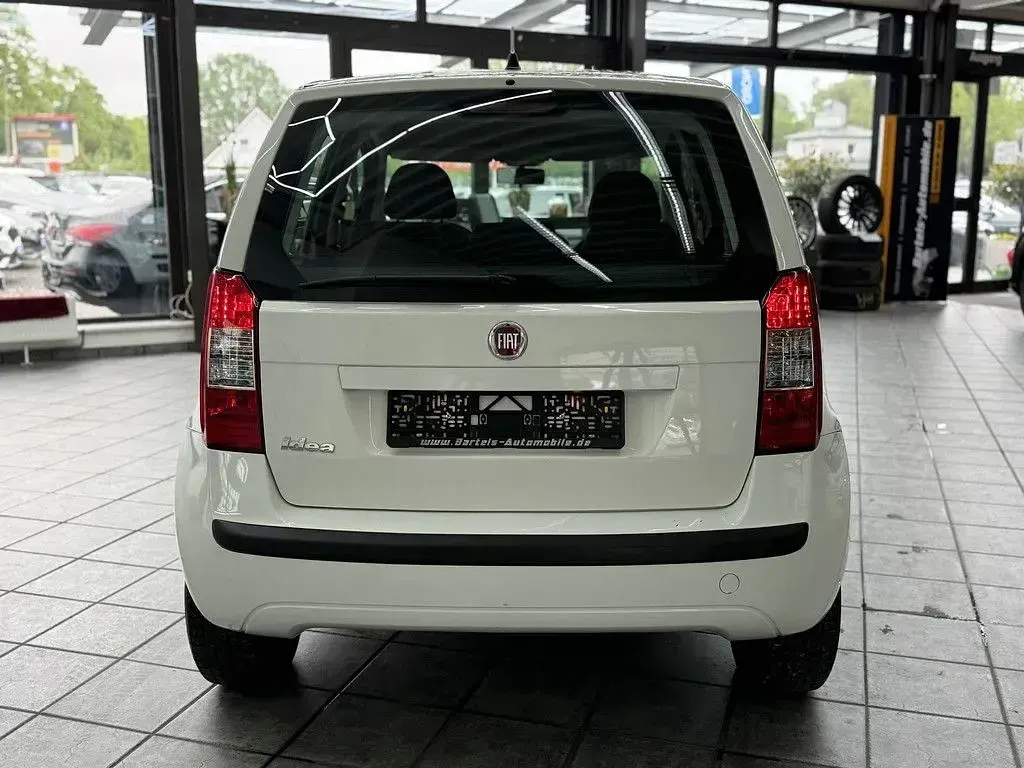 Occasion Fiat Idea Active 95 ch (69 kW) 2011 Blanc Monospace