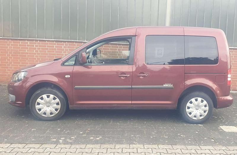 Gebraucht VW Caddy Edition 75 PS (55 kW) 2011 Lavarot Van / Kleinbus