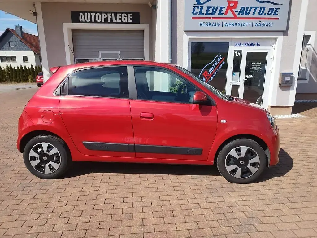 Używany Renault Twingo Dynamique 71 KM (52 kW) 2015 Czerwony Hatchback