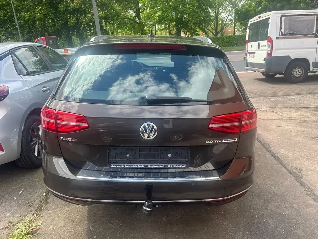 Używany VW Passat Highline 150 KM (110 kW) 2016 Czarny Kombi