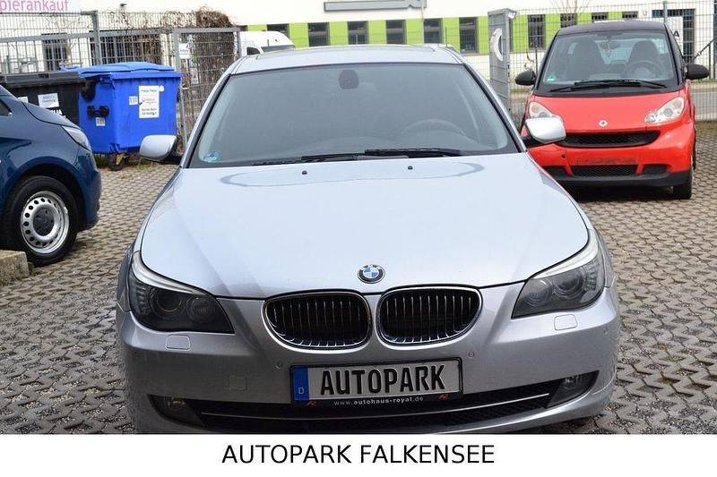 Gebraucht BMW 525 Advantage 218 PS (160 kW) 2008 Silber Limousine