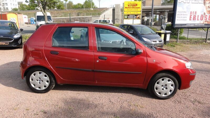 Gebraucht Fiat Punto 60 PS (44 kW) 2005 Rot bolero/guttuso Kleinwagen