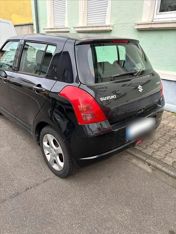 Gebraucht Suzuki Swift 92 PS (67 kW) 2005 Schwarz Kleinwagen