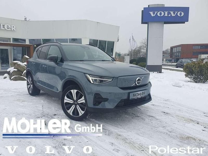 Second-hand Volvo XC40 Plus 169 kW (231 CP) 2022 Gri SUV