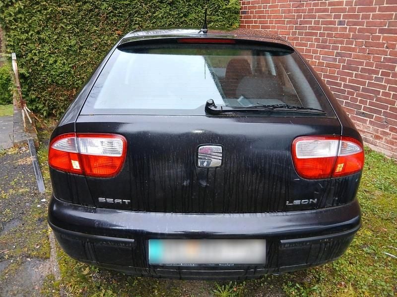 Gebraucht Seat Leon 104 PS (76 kW) 2004 Schwarz Kleinwagen