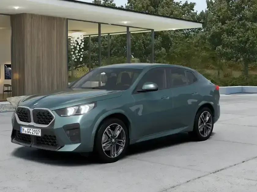 Gebraucht BMW X2 Comfort Edition 163 PS (119 kW) 2025 Cape york grün (grün) SUV