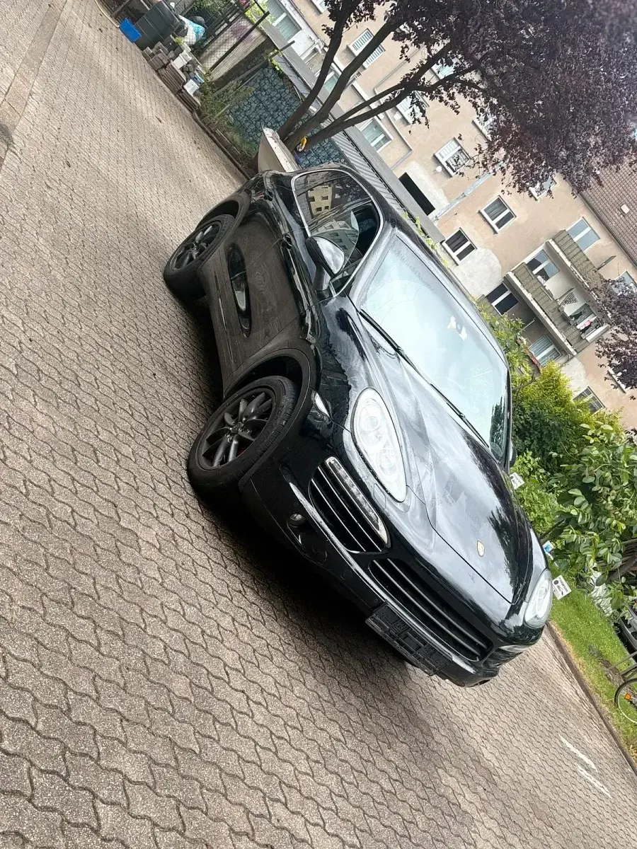 Gebraucht Porsche Cayenne 245 PS (180 kW) 2013 Schwarz SUV