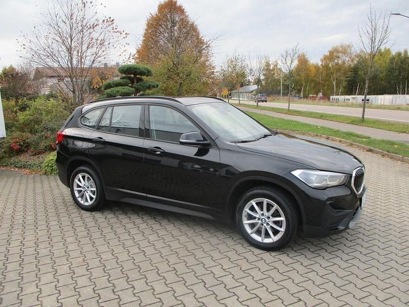 Gebraucht BMW X1 Advantage 150 PS (110 kW) 2021 Schwarz SUV