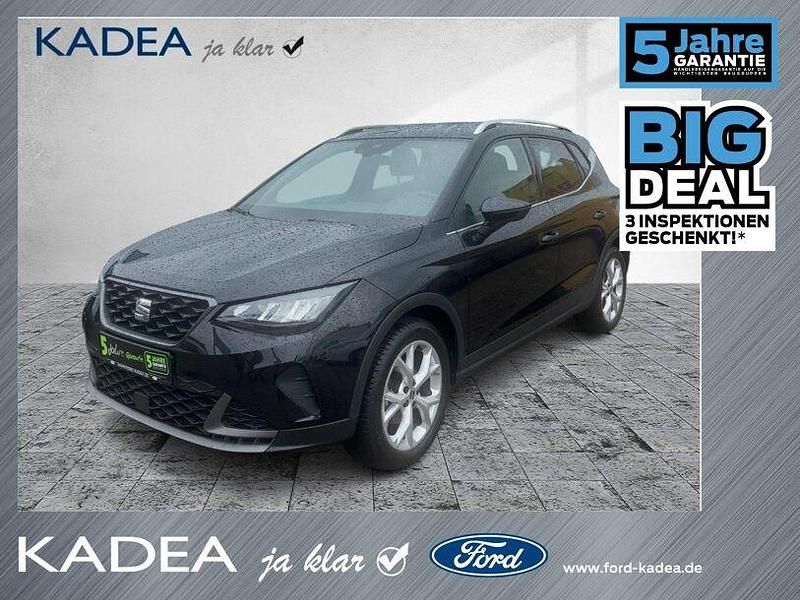 Mitternachtsschwarz Gebraucht 2024 Seat Arona FR SUV | 17.480 € (Guter Preis) - Bild 1/4