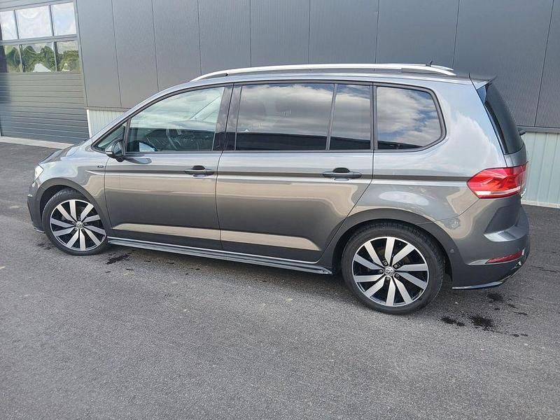 Gebraucht VW Touran Join 150 PS (110 kW) 2018 Grau Van / Kleinbus