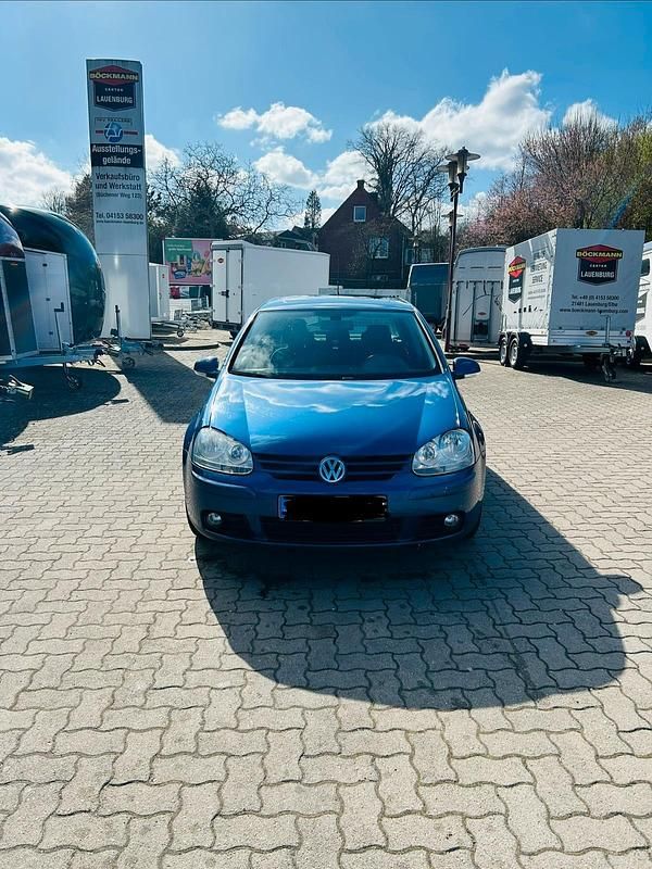 Gebraucht VW Golf V 140 PS (102 kW) 2007 Blau Limousine