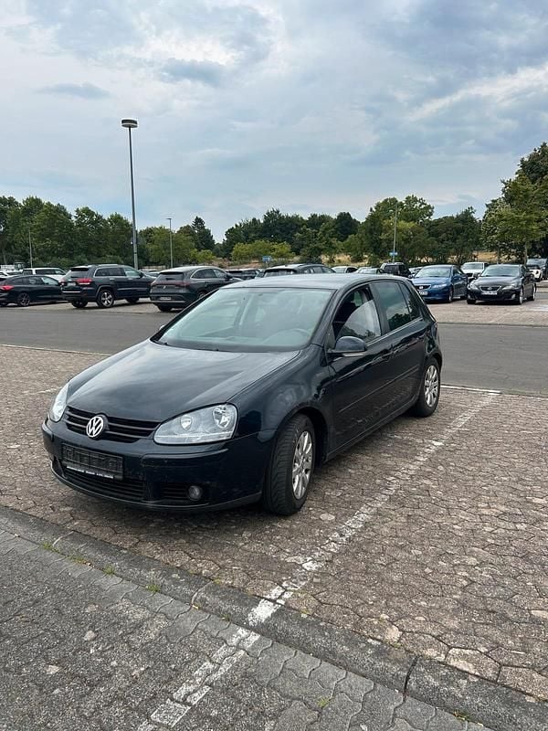 Gebraucht VW Golf IV 101 PS (74 kW) 2004 Blau Kleinwagen