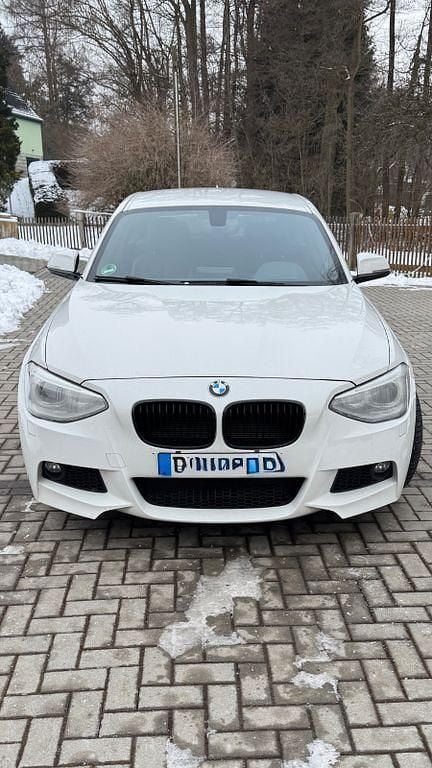 Gebraucht BMW 118 Sport Line 170 PS (125 kW) 2012 Weiß Kleinwagen