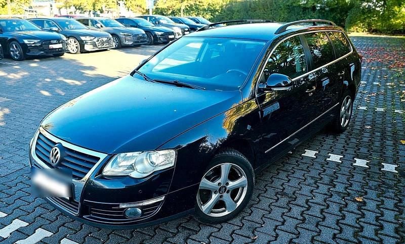 Schwarz Gebraucht 2010 VW Passat Comfortline Kombi | 3.200 € (Fairer Preis) - Bild 1/4