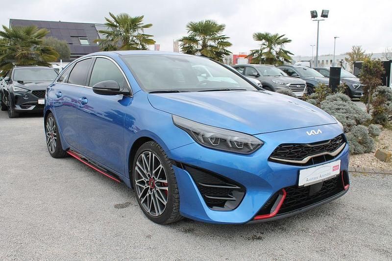 Gebraucht Kia ProCeed GT GT 204 PS (150 kW) 2022 Blau Kleinwagen
