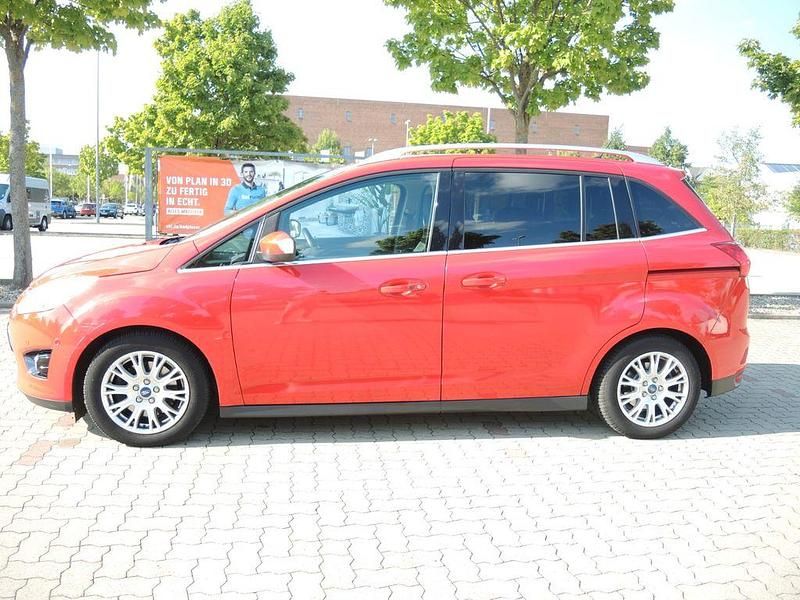 Gebraucht Ford Grand C-Max Titanium 125 PS (91 kW) 2011 Rot Van / Kleinbus