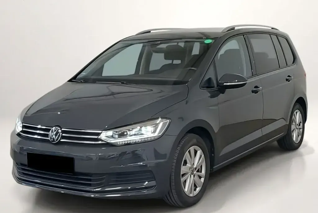 Gebraucht VW Touran 150 PS (110 kW) 2025 Grau Van / Kleinbus