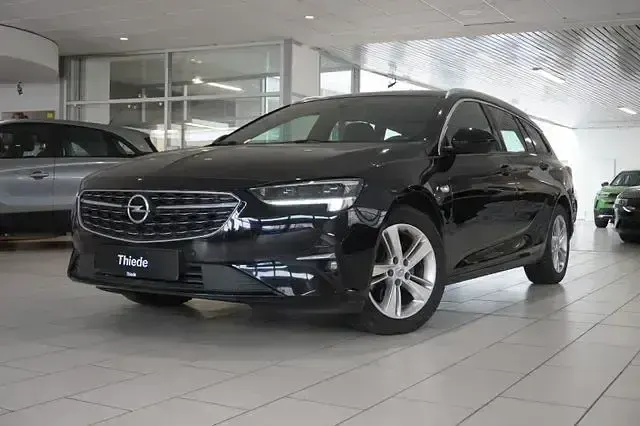 Gebraucht Opel Insignia Elegance 174 PS (127 kW) 2023 Diamant schwarz metallic Kombi