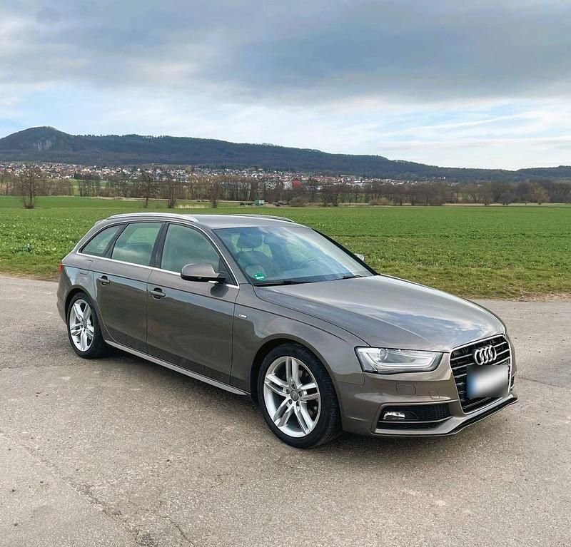 Gebraucht Audi A4 S-Line 150 PS (110 kW) 2013 Grau Kombi