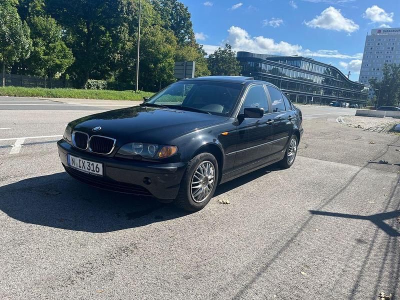 Schwarz Gebraucht 2004 BMW 318 Limousine | 3.499 € (Fairer Preis) - Bild 1/4