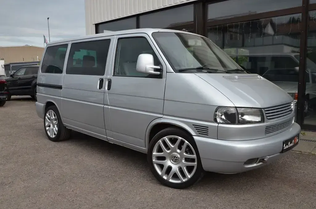 Gebraucht VW T4 151 PS (111 kW) 2001 Silbermetalic Van
