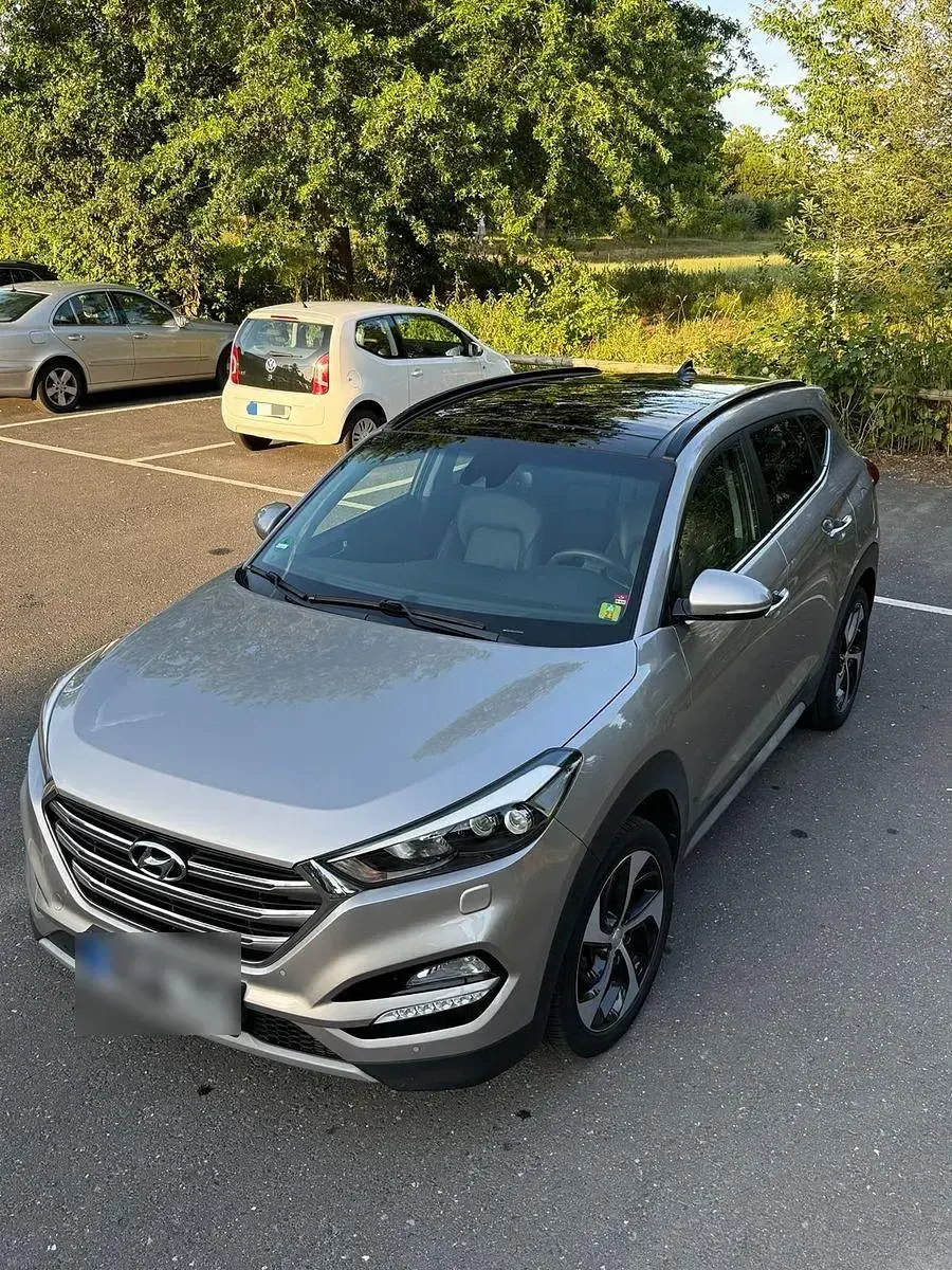 Gebraucht Hyundai Tucson Premium 179 PS (131 kW) 2017 Beige SUV