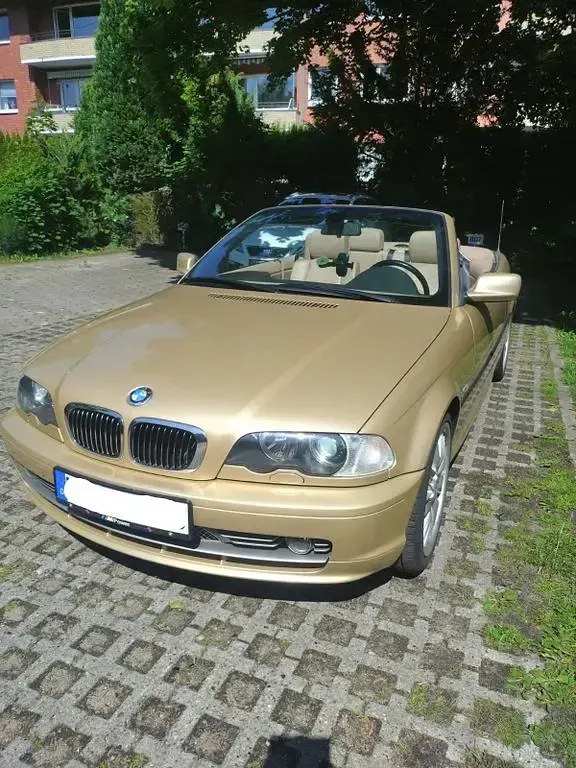 Gebraucht BMW 330 Cabriolet 231 PS (169 kW) 2000 Beige Cabrio