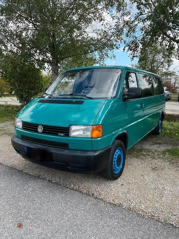 Gebraucht VW T4 88 PS (64 kW) 2000 Grün Van