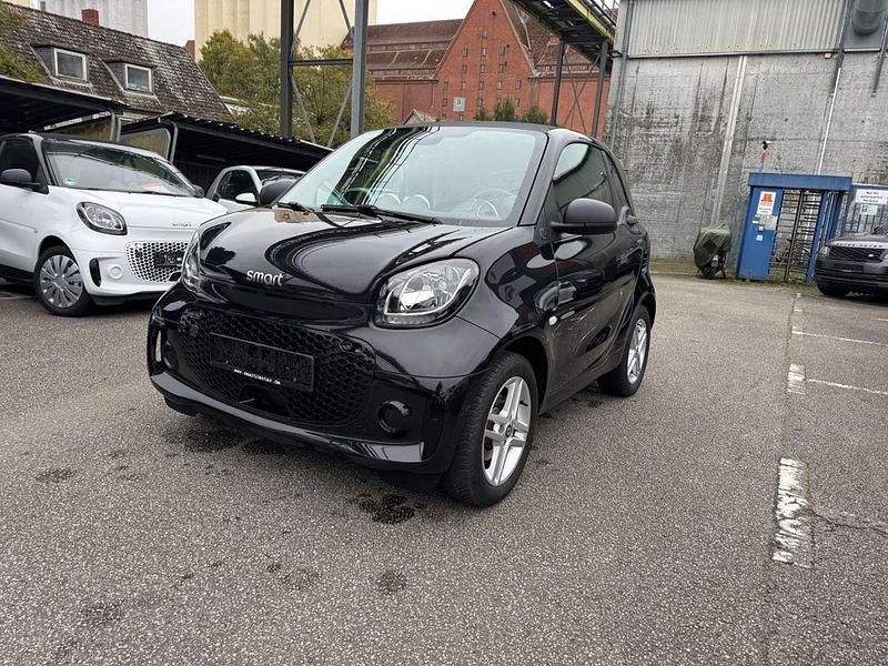 Schwarz Gebraucht 2020 Smart ForTwo Electric Drive Coupé | 8.490 € (Fairer Preis) - Bild 1/4