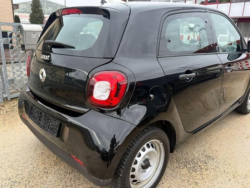 Gebraucht Smart ForFour Electric Drive 60 kW (82 PS) 2021 Schwarz Kleinwagen