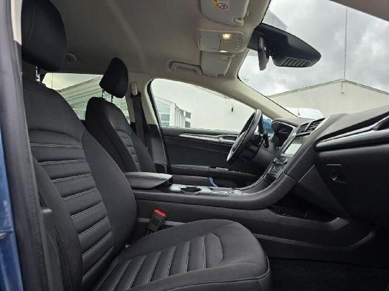 Gebraucht Ford Mondeo Business Edition 150 PS (110 kW) 2019 Chromablau metallic Kombi