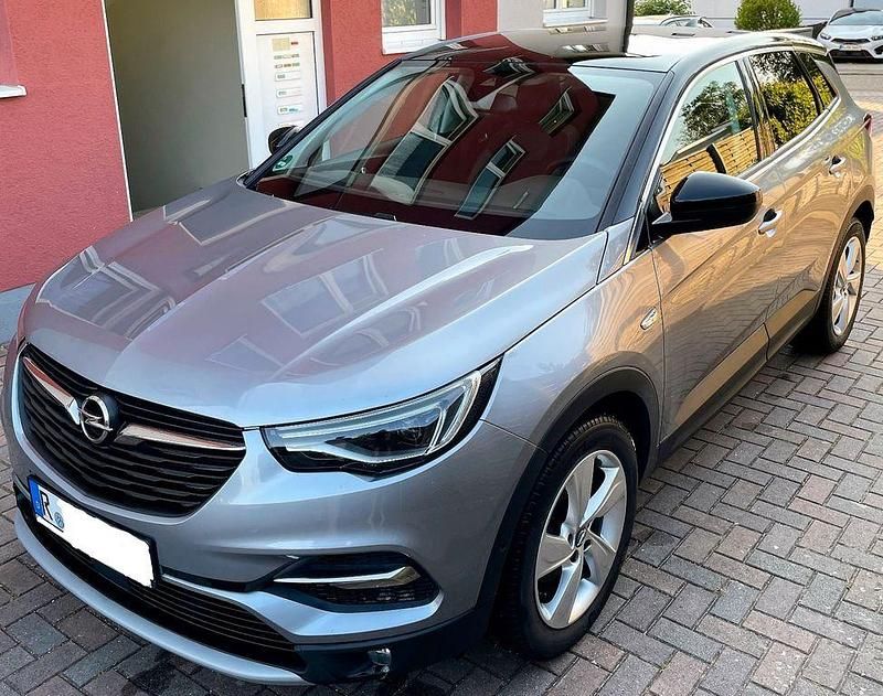 Silber Gebraucht 2019 Opel Grandland X Innovation SUV | 13.900 € (Fairer Preis) - Bild 1/4
