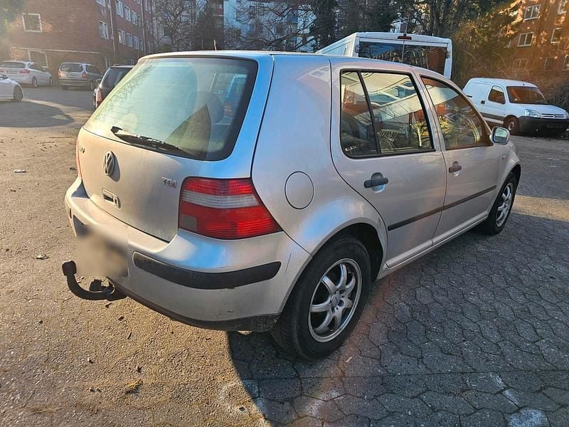 Gebraucht VW Golf IV Ocean 101 PS (74 kW) 2004 Silber Limousine