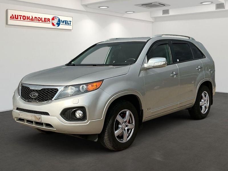 Silber Gebraucht 2012 Kia Sorento SUV | 6.299 € (Superpreis) - Bild 1/3