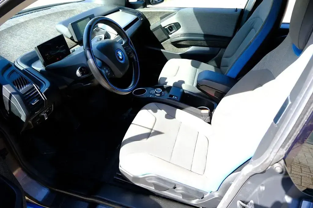 Second-hand BMW i3 Basis 125 kW (170 CP) 2016 Gri Hatchback