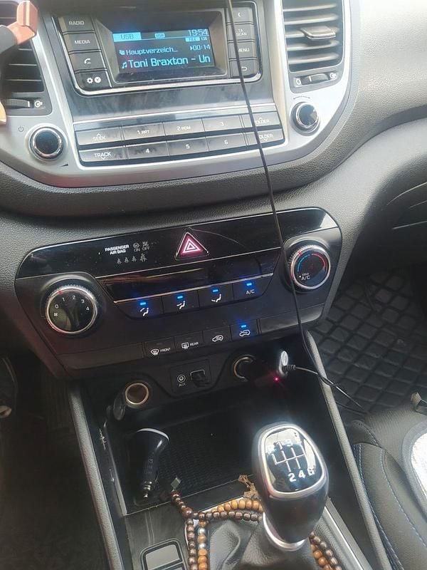 Gebraucht Hyundai Tucson Classic 116 PS (85 kW) 2016 Grau SUV