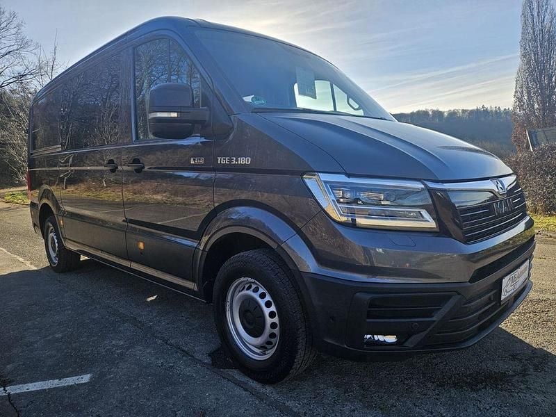 Grau Gebraucht 2022 MAN TGE Van | 34.995 € (Fairer Preis) - Bild 1/4