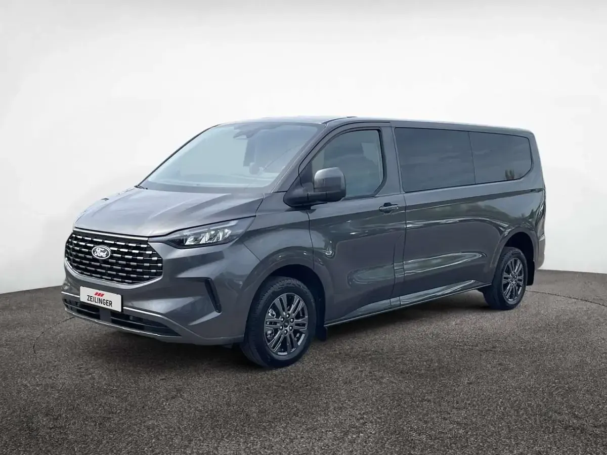 Neu Ford Tourneo Titanium 170 PS (125 kW) 2026 Blau Van / Kleinbus