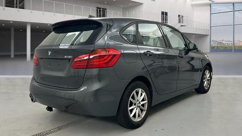 Gebraucht BMW 218 Advantage 140 PS (102 kW) 2020 Grau Kombi
