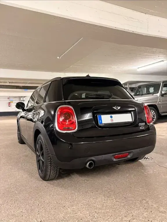 Używany Mini Cooper Chili 136 KM (100 kW) 2016 Purpurowy Hatchback