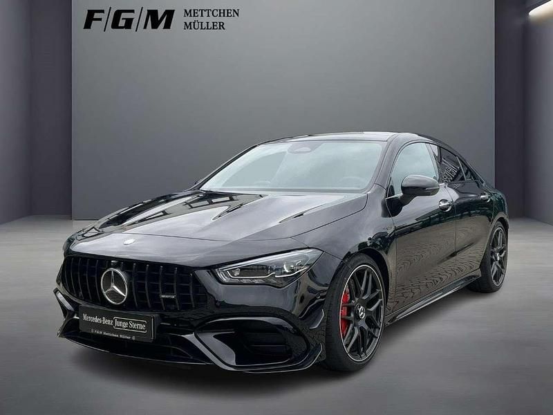 Kosmosschwarz metallic Gebraucht 2024 Mercedes CLA45 AMG AMG Coupé | 62.970 € (Fairer Preis) - Bild 1/4