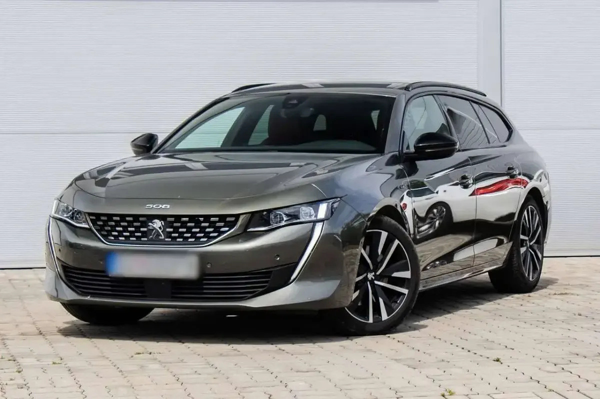 Gebraucht Peugeot 508 SW GT 224 PS (164 kW) 2019 Grau Kombi