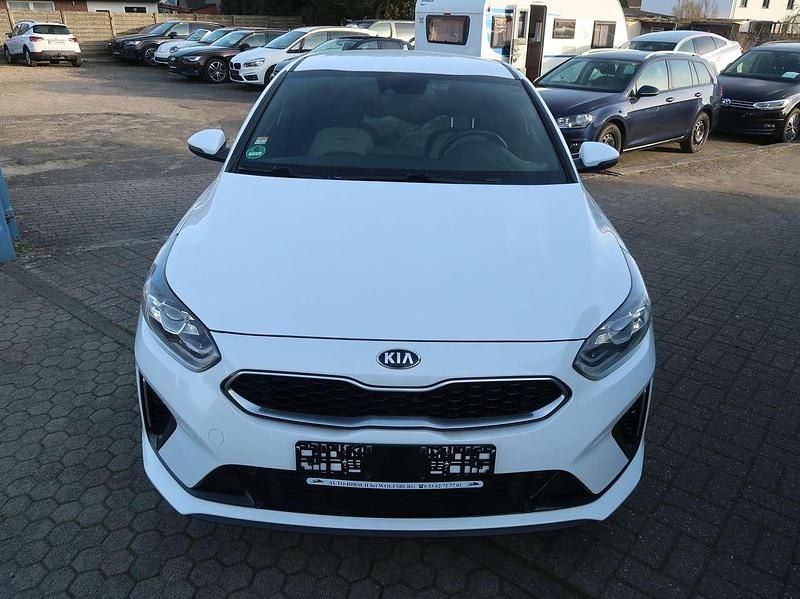 Gebraucht Kia ProCeed GT-Line 140 PS (102 kW) 2020 (hw2) deluxe white m Kombi