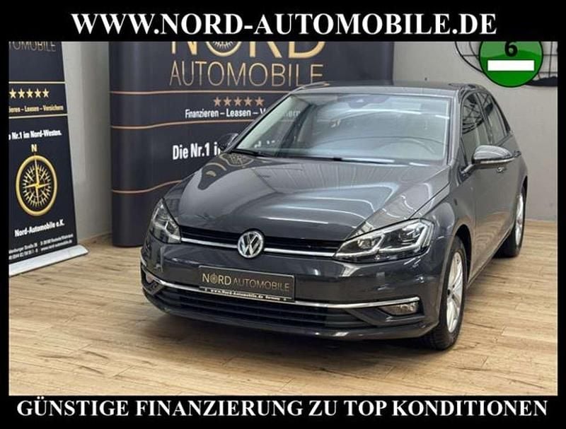 Grau Gebraucht 2019 VW Golf VII Comfortline Limousine | 12.900 € (Fairer Preis) - Bild 1/3