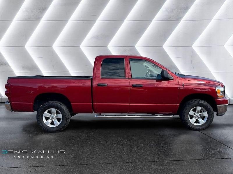 Gebraucht Dodge Ram 345 PS (253 kW) 2007 Rot Pickup