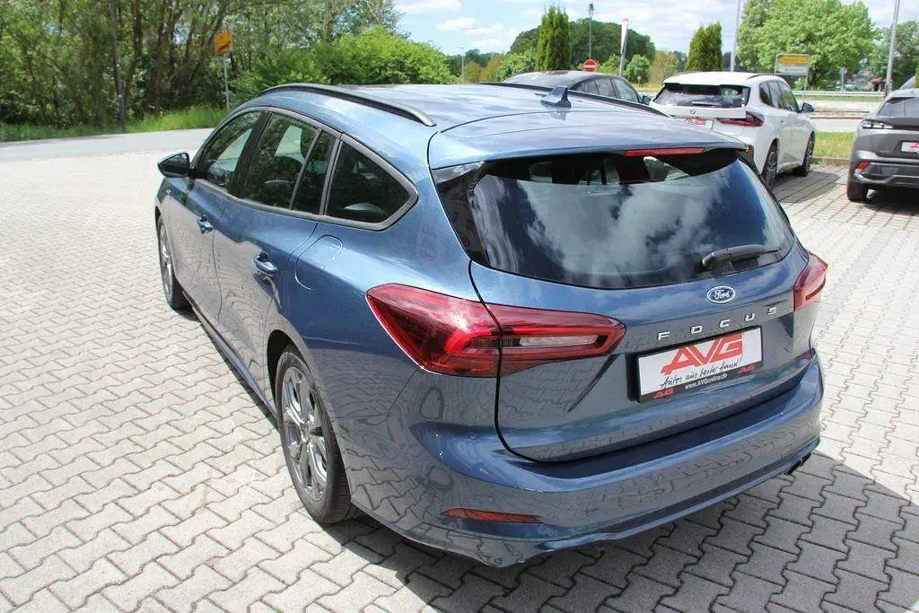 Usado Ford Focus ST-Line 155 CV (114 kW) 2025 Azul Familiar